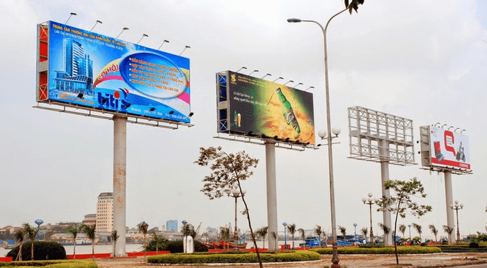 Quảng Cáo Billboard là gì? Vai trò và Ứng dụng trong Chiến lược Marketing